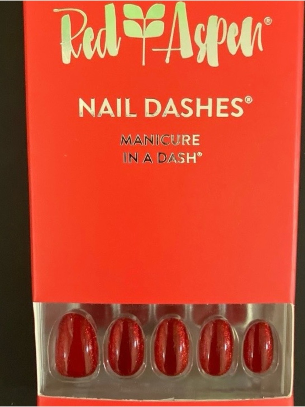 Red Aspen Nail Dashes Press-On Nails in Classic Red